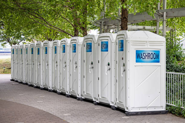 Best Portable bathroom rental  in Riverside, CT